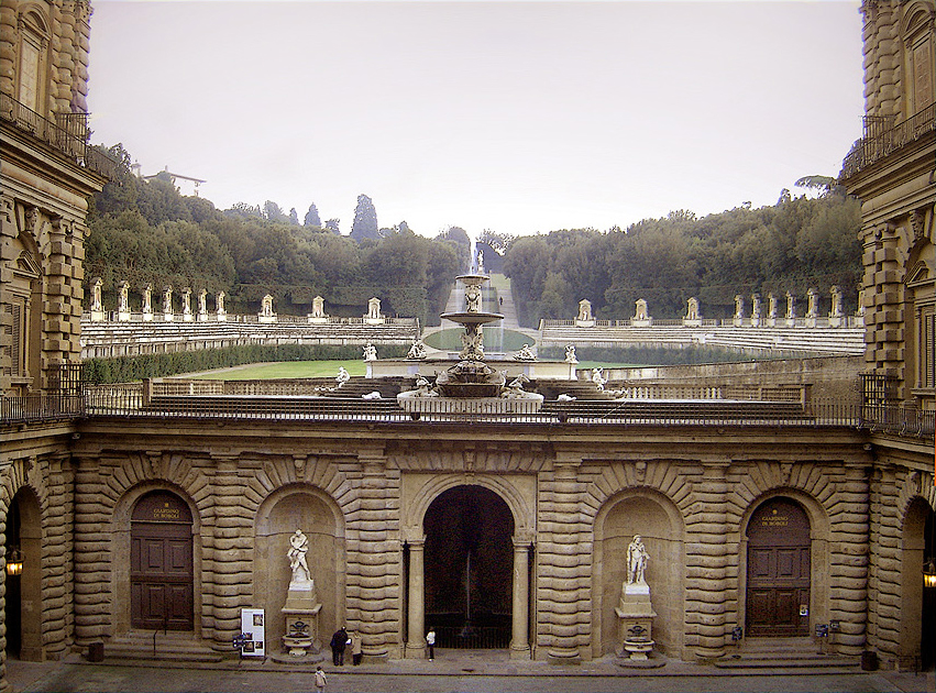 Palazzo Pitti - the Boboli Gardens and the amphitheater